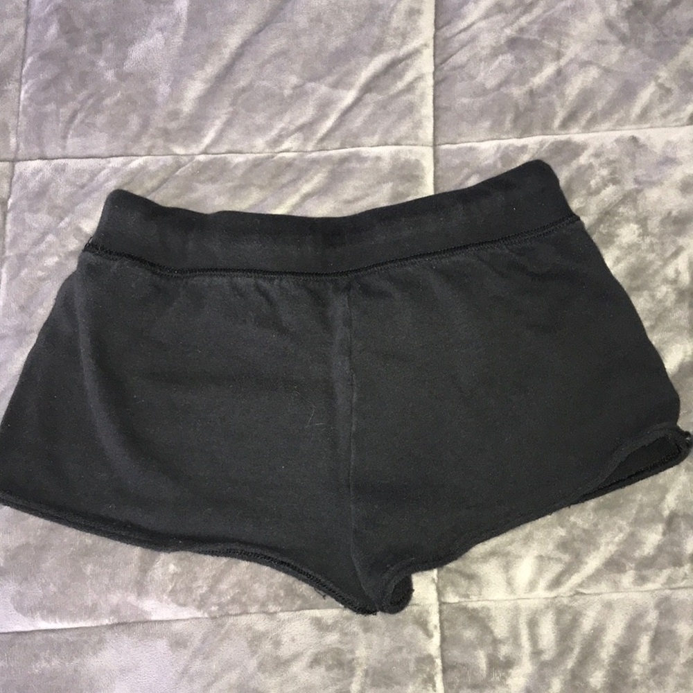 Express Soft Shorts - Picture 2 of 4